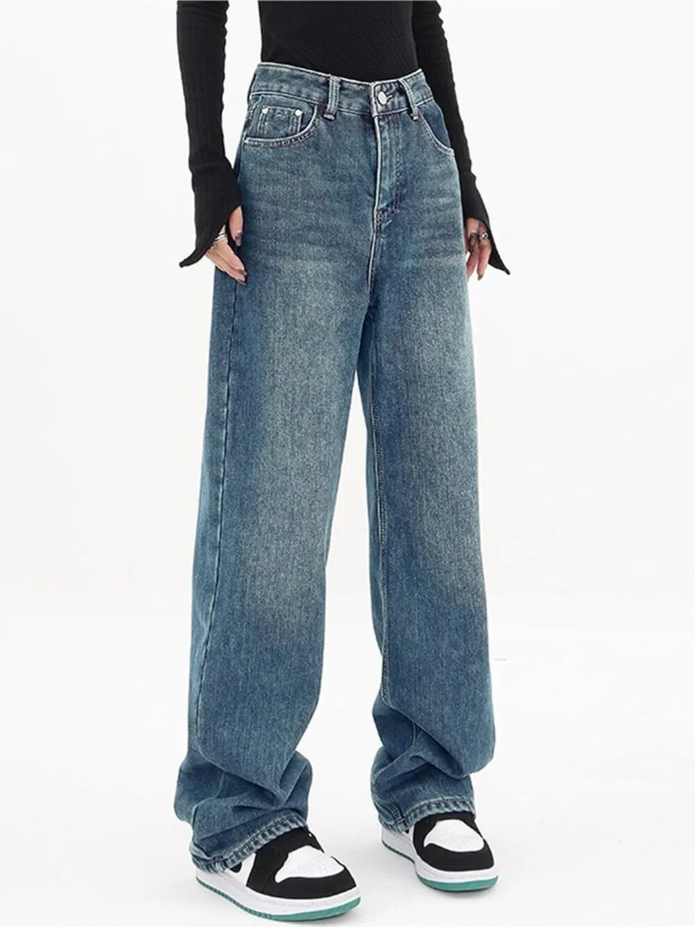 Women's Blue Denim Y2k Straight Leg Button Zipper High Waisted Baggy Jean